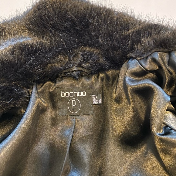 Boohoo faux fur jacket - Picture 3 of 5